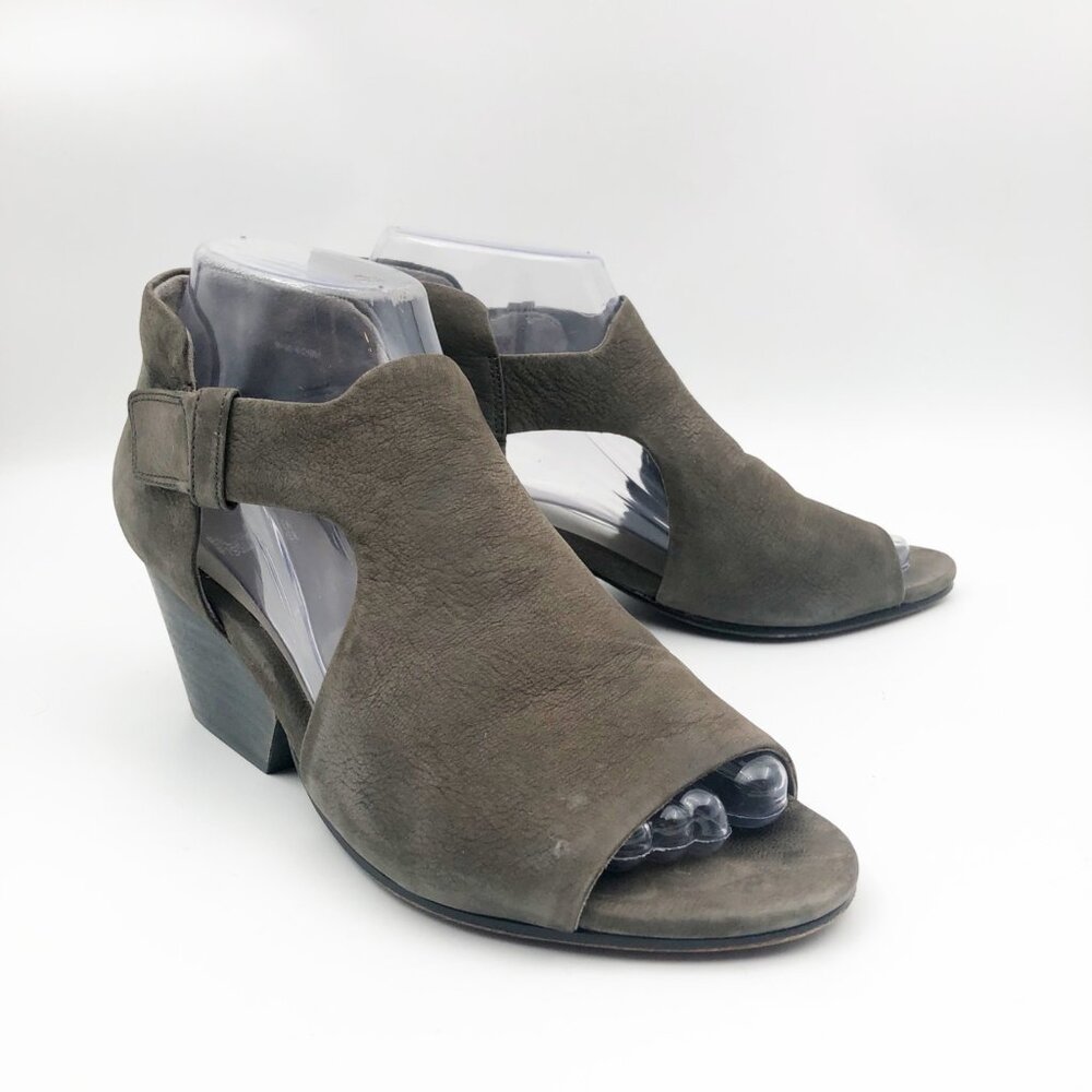 EILEEN FISHER Iris Cutout Mid-Heel Gray Booties Womens 7